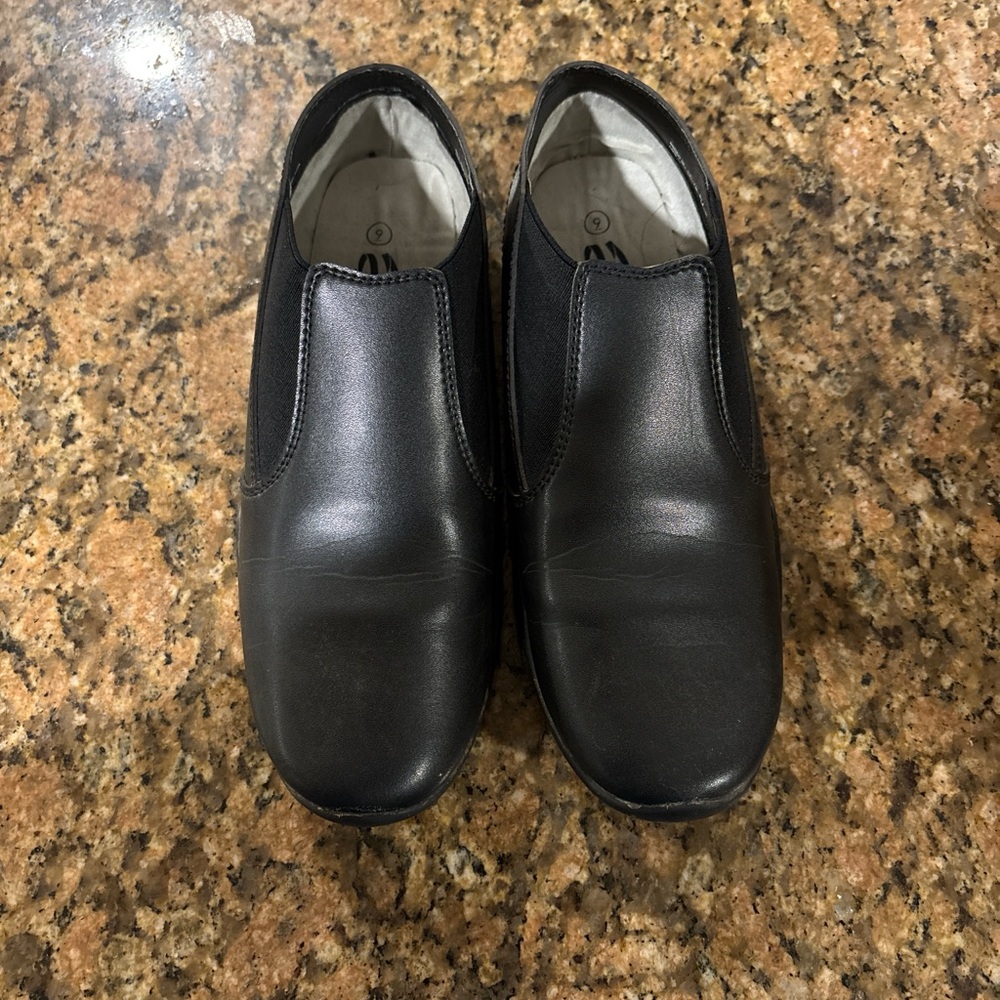 Women's Black Slip-On Comfort Loafers